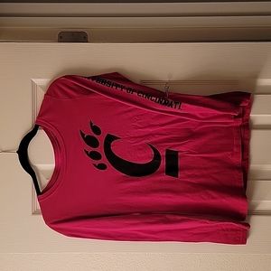 U of Cincinnati Bearcats long sleeve T